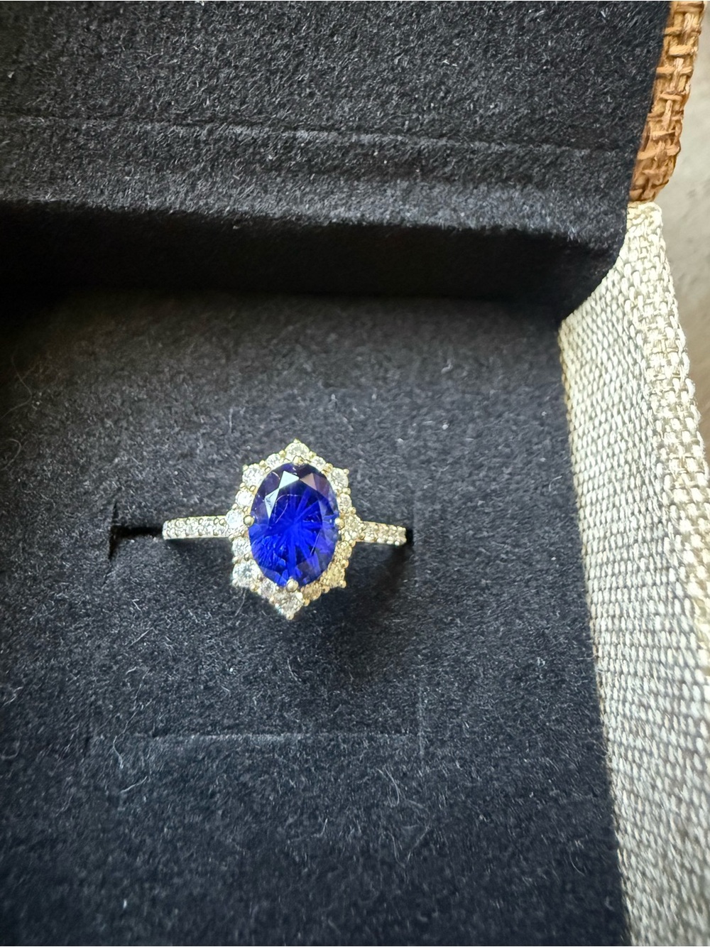 10K Yellow Gold Firework Cut Blue Sapphire with moissanite size 7